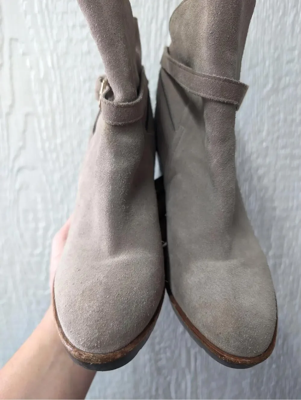 Kate Spade New York Suede Buckle Zip Block Heel Ankle Booties Size 7.5M